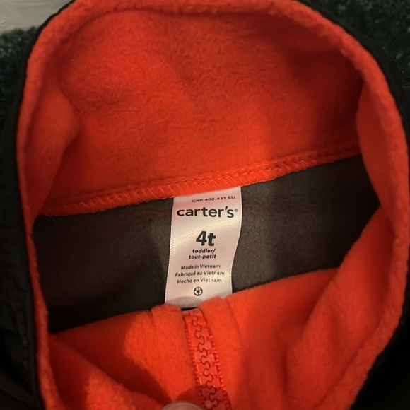 Carters fleece pullover and pants set. Size 4T. NWT’s - Picture 2 of 4